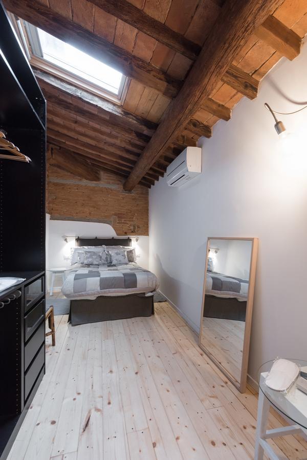 Old Bridge: Historical And Chic Apartment フィレンツェ エクステリア 写真
